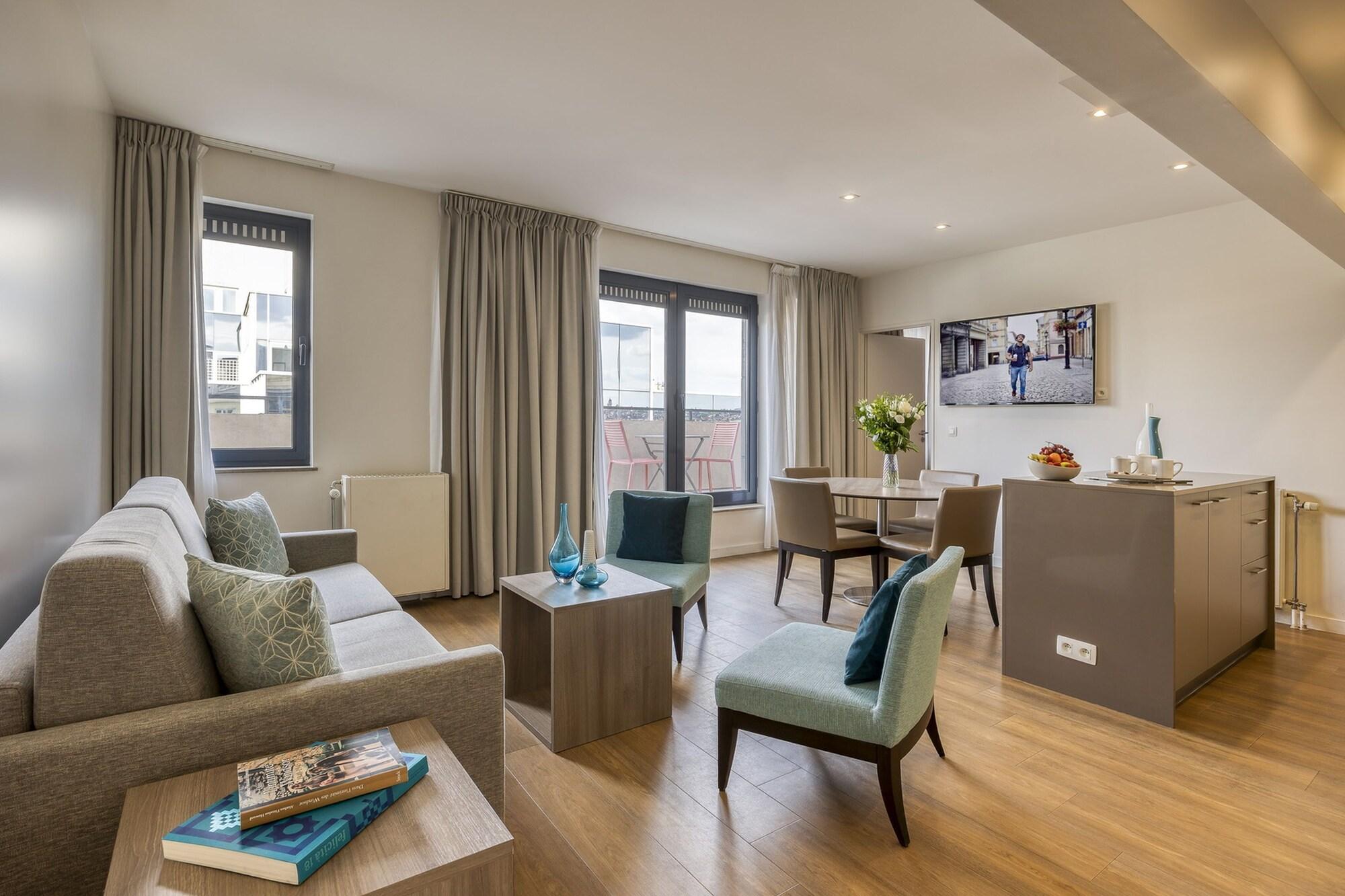 Aparthotel Citadines Toison D'Or Brussels Saint-Gilles Esterno foto